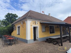 Dlouhodobý pronájem 3 apartmány (6 lůžek) , Třeboň - Branná