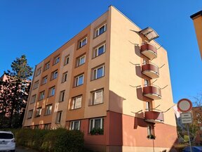 Prodej bytu v osobním vlastnictví o dispozici 3+1, 88 m2, Schwaigrova ul. , Jindřichův Hradec